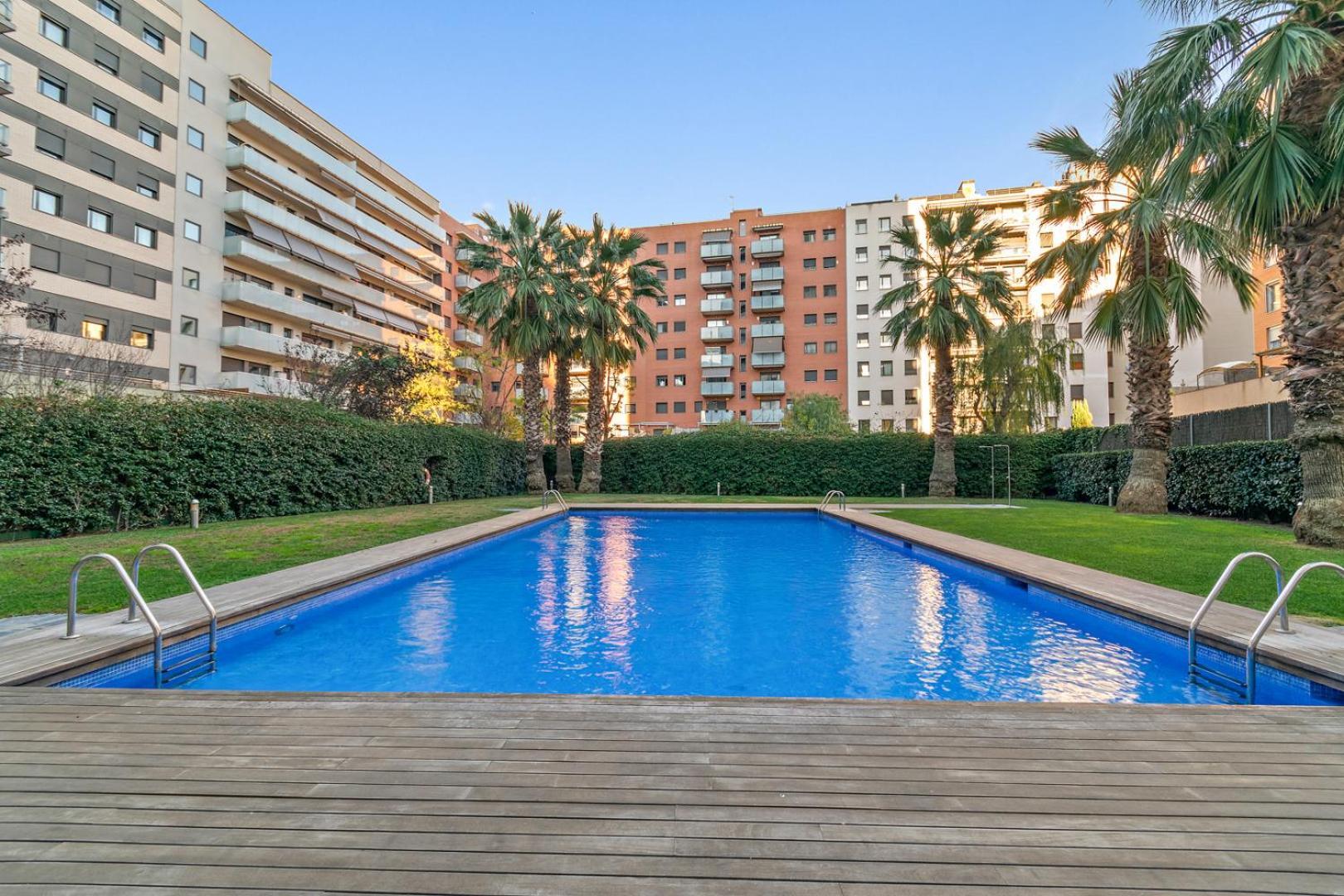 Tendency Apartments 3 Barcelona Exterior photo